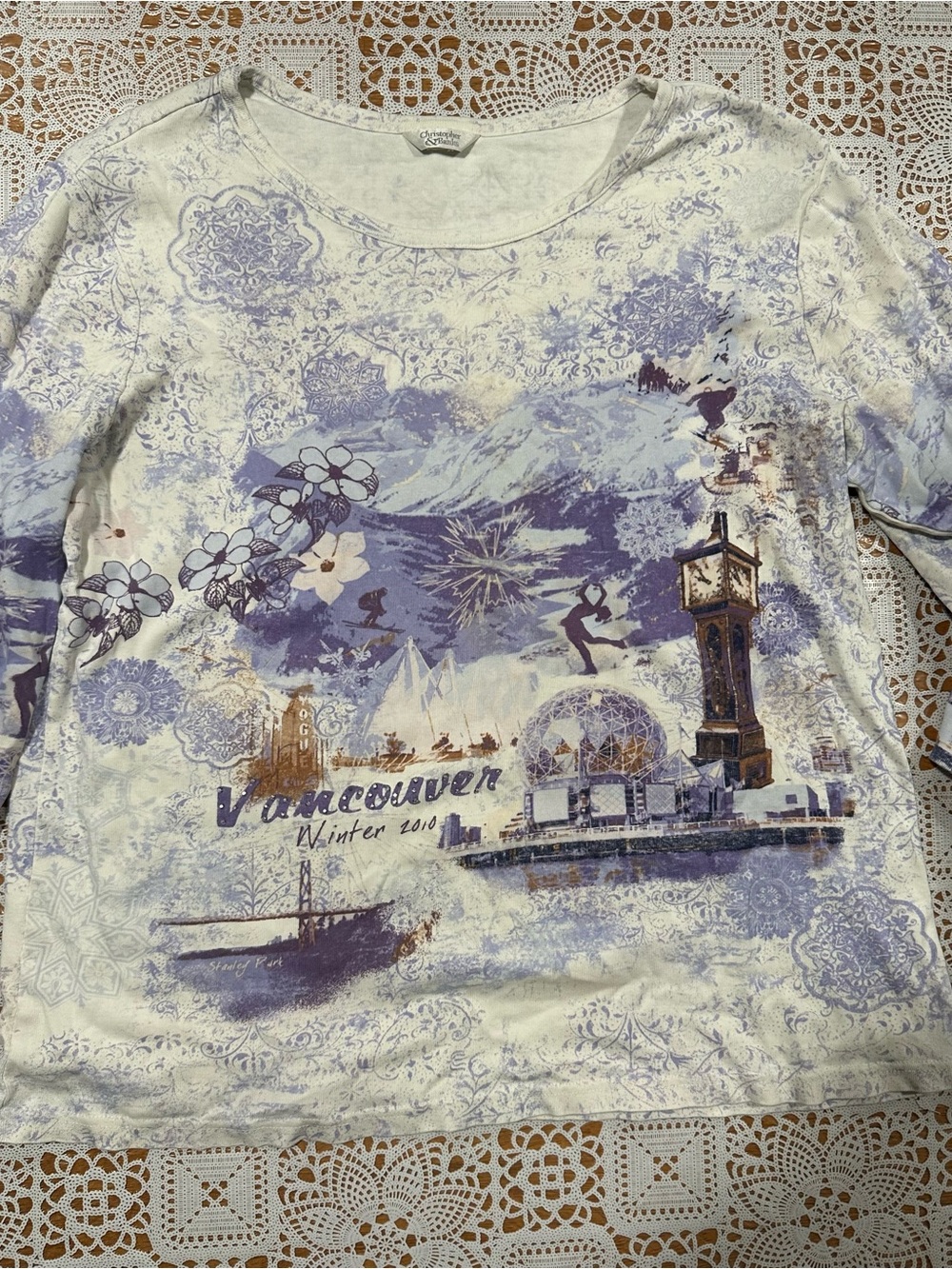 Christopher & Banks Vancouver 2010 Winter Olympics Graphic Tee Large